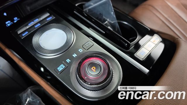 Genesis G80 2022 — photo 12