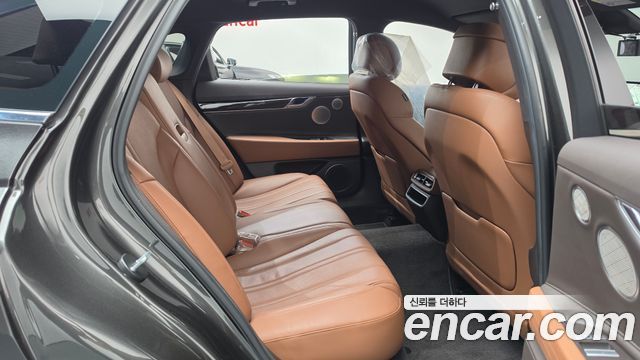 Genesis G80 2022 — photo 17