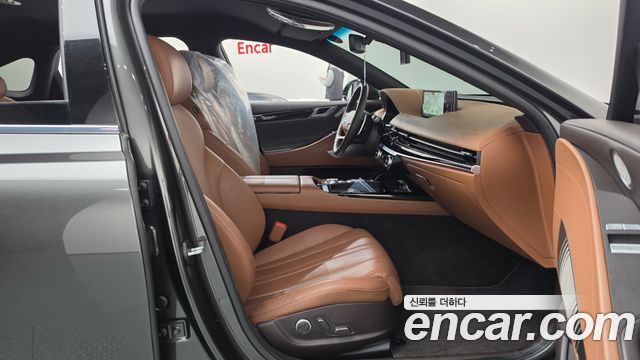 Genesis G80 2022 — photo 16