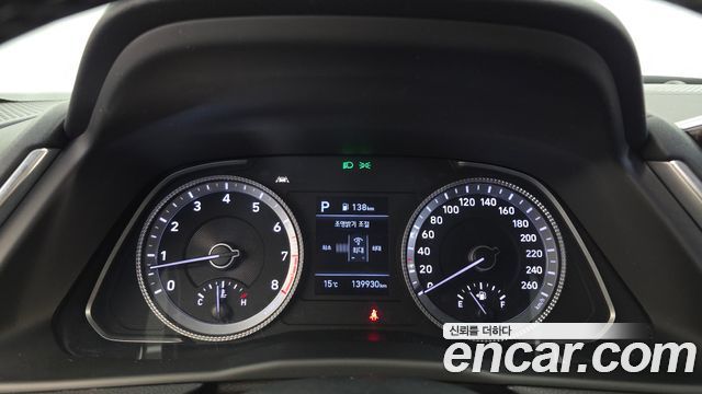 Hyundai Sonata 2020 — photo 11