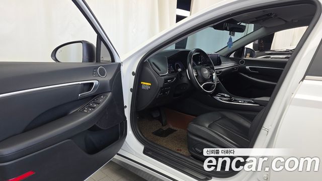Hyundai Sonata 2020 — photo 13