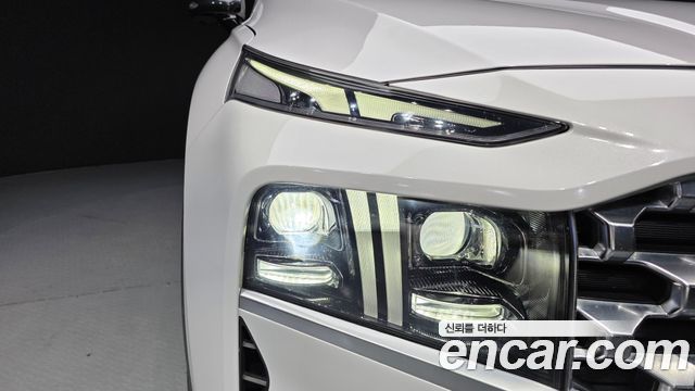 Hyundai Santafe 2021 — photo 8