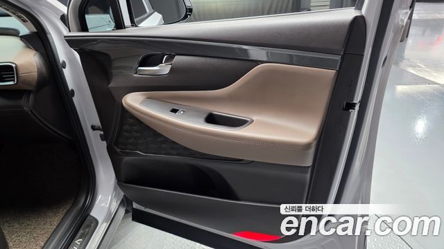 Hyundai Santafe 2021 — photo 14