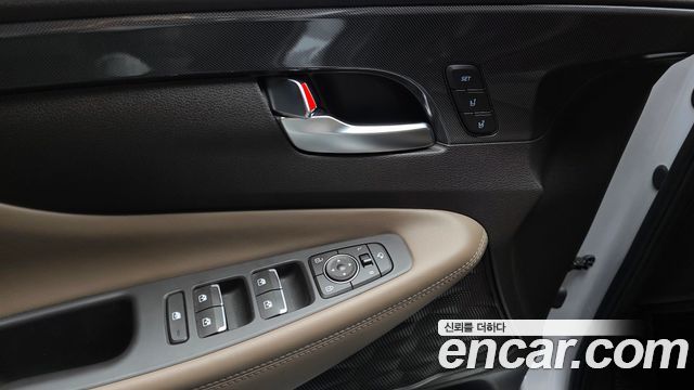Hyundai Santafe 2021 — photo 28