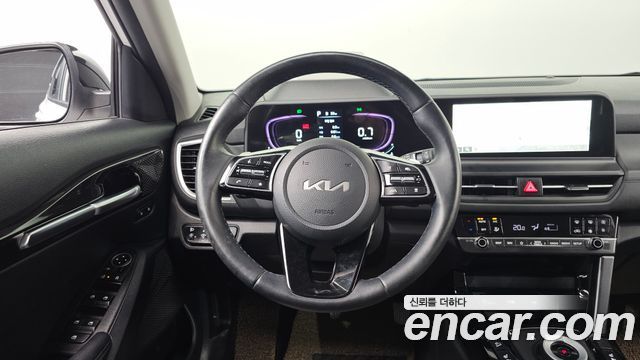 Kia Seltos 2023 — photo 12