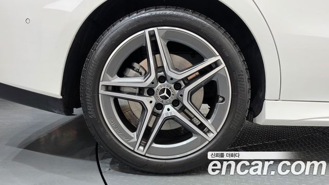 Mercedes-Benz CLA-Class 2026 — photo 5