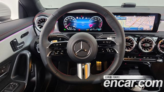 Mercedes-Benz CLA-Class 2026 — photo 13