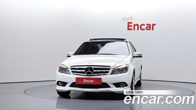 Mercedes-Benz C-Class 2010 — photo 3
