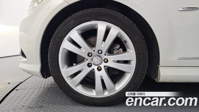Mercedes-Benz C-Class 2010 — photo 5