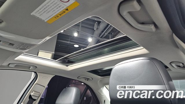 Mercedes-Benz C-Class 2010 — photo 19