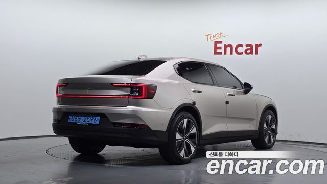 Polestar Polestar 2 2023 — photo 2