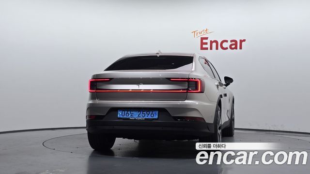 Polestar Polestar 2 2023 — photo 4