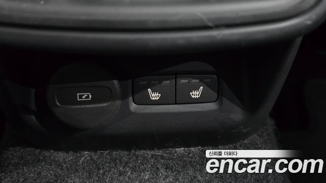 Polestar Polestar 2 2023 — photo 19