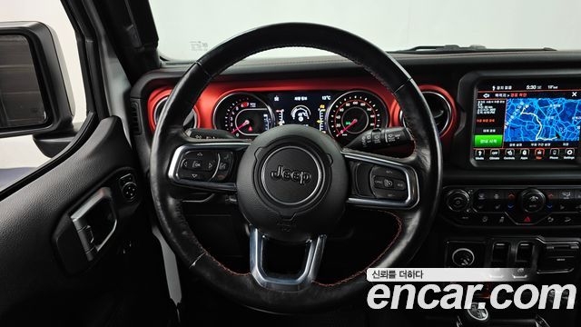 Jeep Wrangler 2020 — photo 19