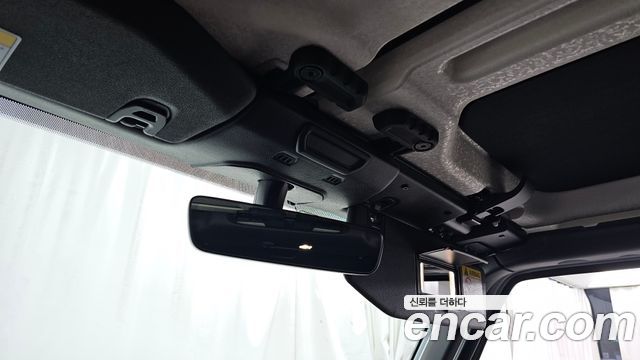 Jeep Wrangler 2020 — photo 23