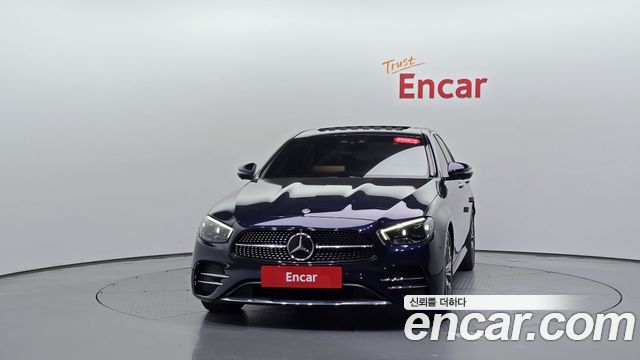 Mercedes-Benz E-Class 2021 — photo 3