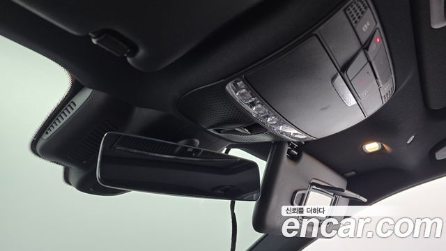 Mercedes-Benz E-Class 2021 — photo 27