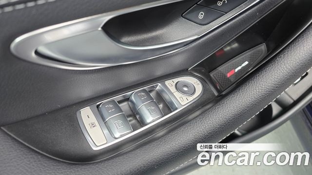 Mercedes-Benz E-Class 2021 — photo 35