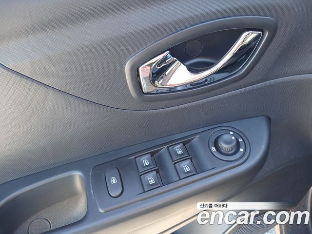 Renault Korea QM3 2015 — photo 7