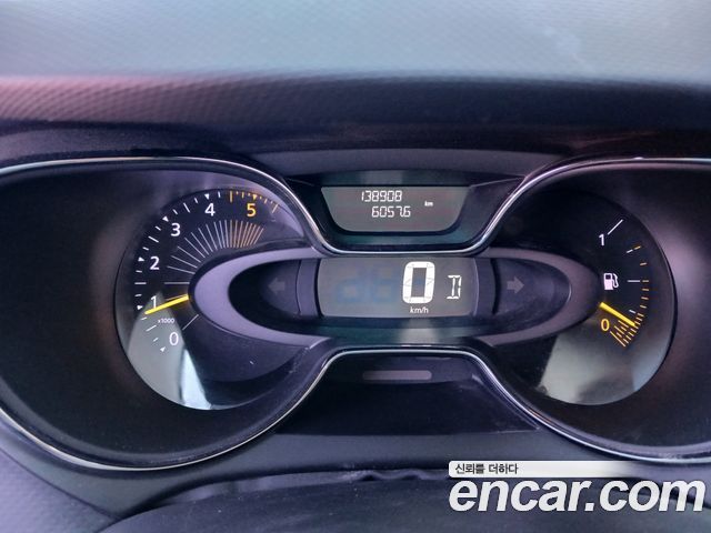 Renault Korea QM3 2015 — photo 10