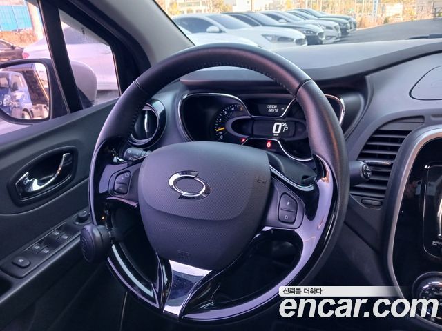 Renault Korea QM3 2015 — photo 11
