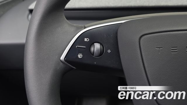 Tesla Model 3 2026 — photo 20