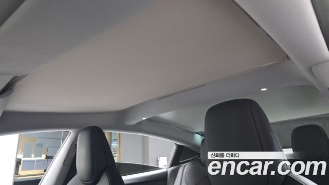Tesla Model 3 2026 — photo 32