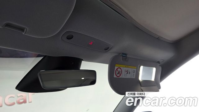 Tesla Model 3 2026 — photo 36