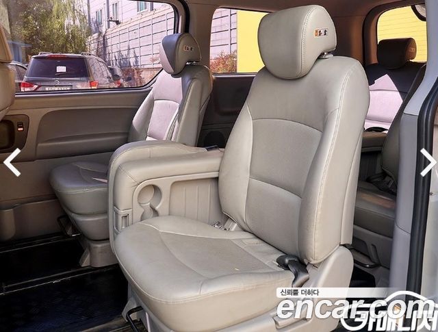 Hyundai Starex 2015 — photo 11