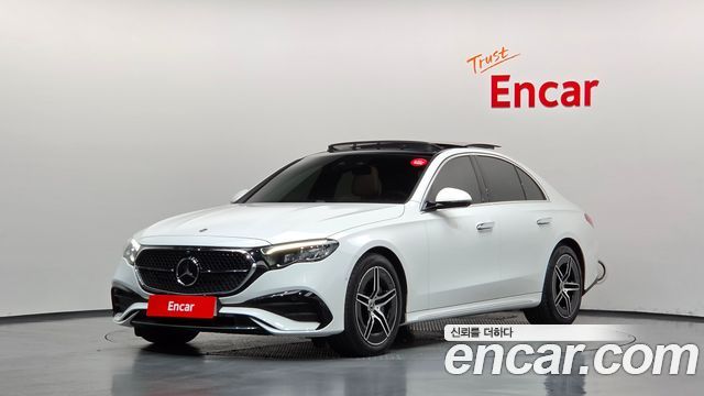 Mercedes-Benz E-Class 2026 — photo 1