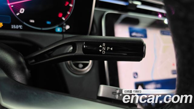 Mercedes-Benz E-Class 2026 — photo 9