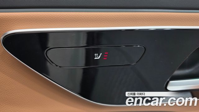 Mercedes-Benz E-Class 2026 — photo 19