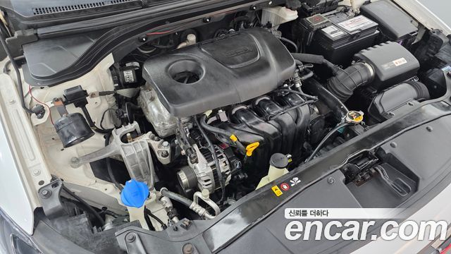 Hyundai AVANTE 2018 — photo 6