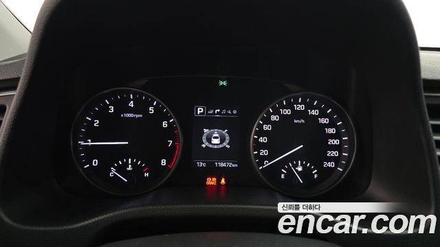 Hyundai AVANTE 2018 — photo 8