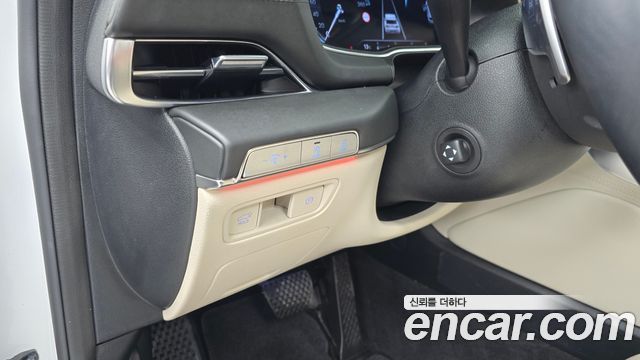 Genesis GV80 2023 — photo 26