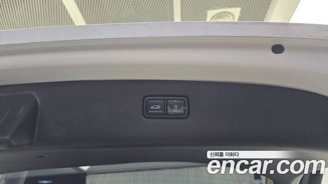 Genesis GV80 2023 — photo 29
