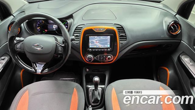 Renault Korea QM3 2015 — photo 10