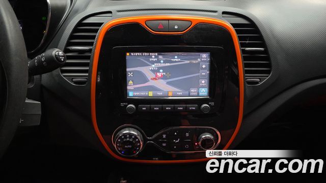 Renault Korea QM3 2015 — photo 20