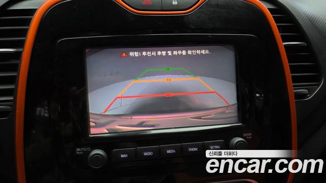 Renault Korea QM3 2015 — photo 21