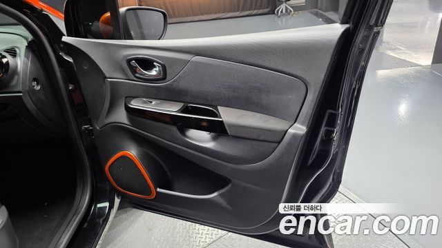 Renault Korea QM3 2015 — photo 14