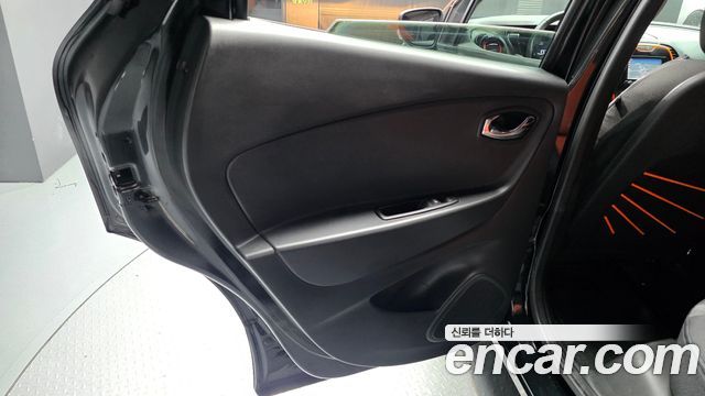Renault Korea QM3 2015 — photo 15