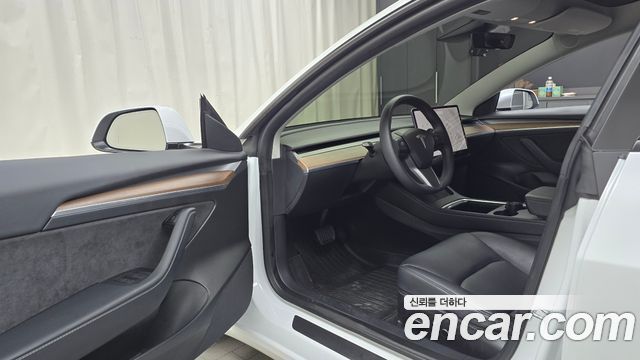 Tesla Model 3 2022 — photo 13