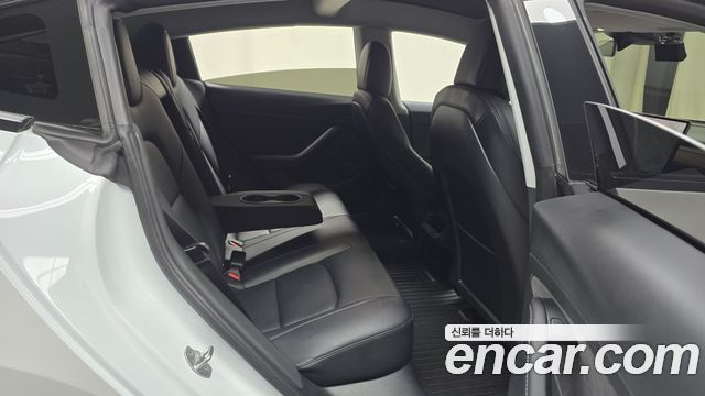 Tesla Model 3 2022 — photo 17