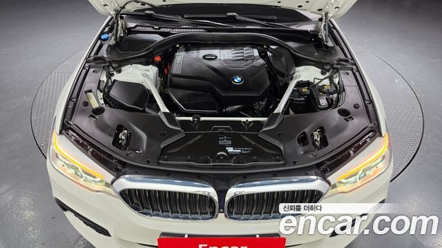 BMW 5-Series 2020 — photo 6
