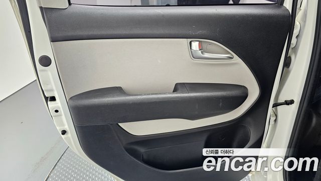 Kia RAY 2022 — photo 15