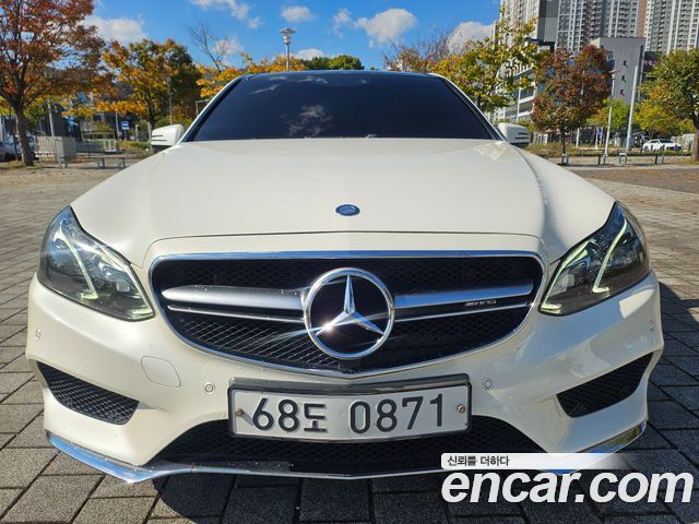 Mercedes-Benz E-Class 2014 — photo 1