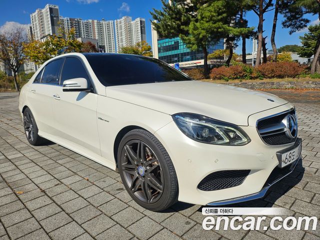 Mercedes-Benz E-Class 2014 — photo 3