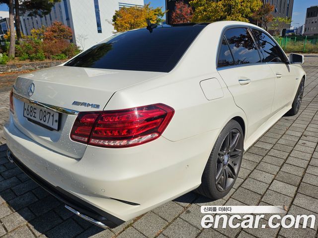 Mercedes-Benz E-Class 2014 — photo 5