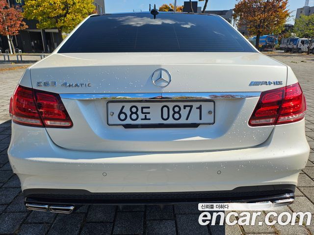 Mercedes-Benz E-Class 2014 — photo 6