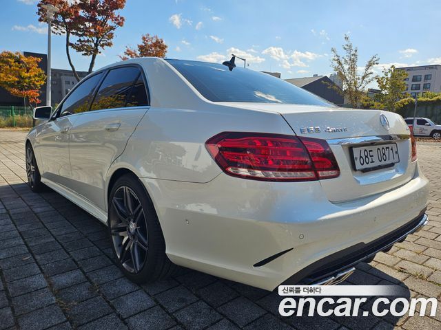 Mercedes-Benz E-Class 2014 — photo 7